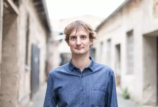 Olmo Omerzu. When Haneke meets Lassie